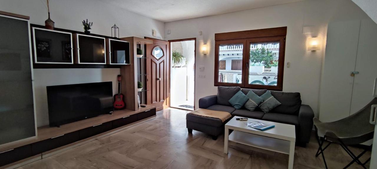 Beach Breeze Townhouse By The Beach Santa Pola Εξωτερικό φωτογραφία